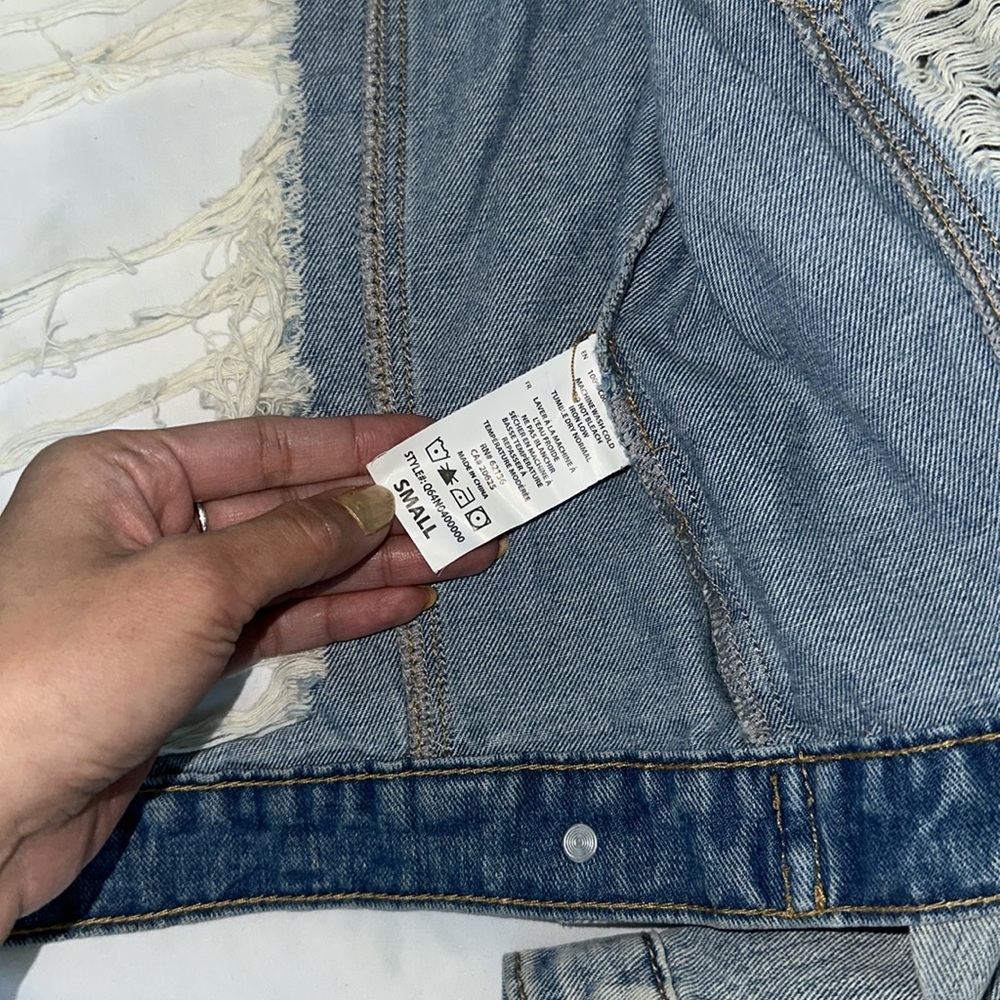 Guess Jean jacket - Picture 4 of 5